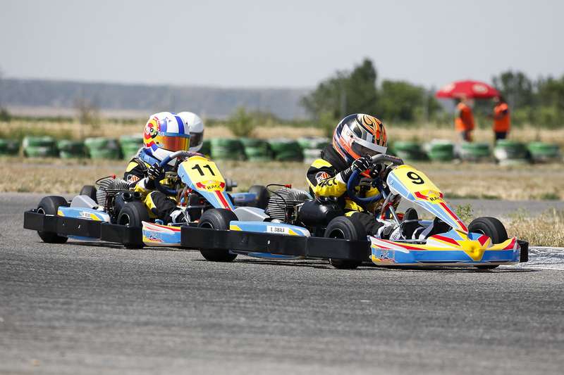 El joven piloto navarro de karts Erik Zabala finaliza quinto en el Open RACC